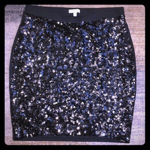 Sexy black sequins midi-skirt